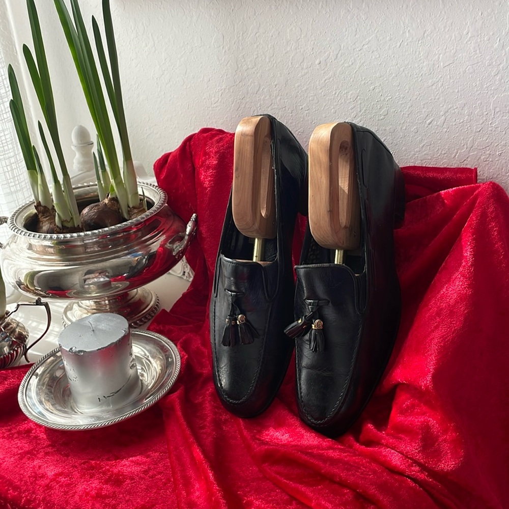 Men’s Vintage 1978 Black Gucci Tassel Loafers.